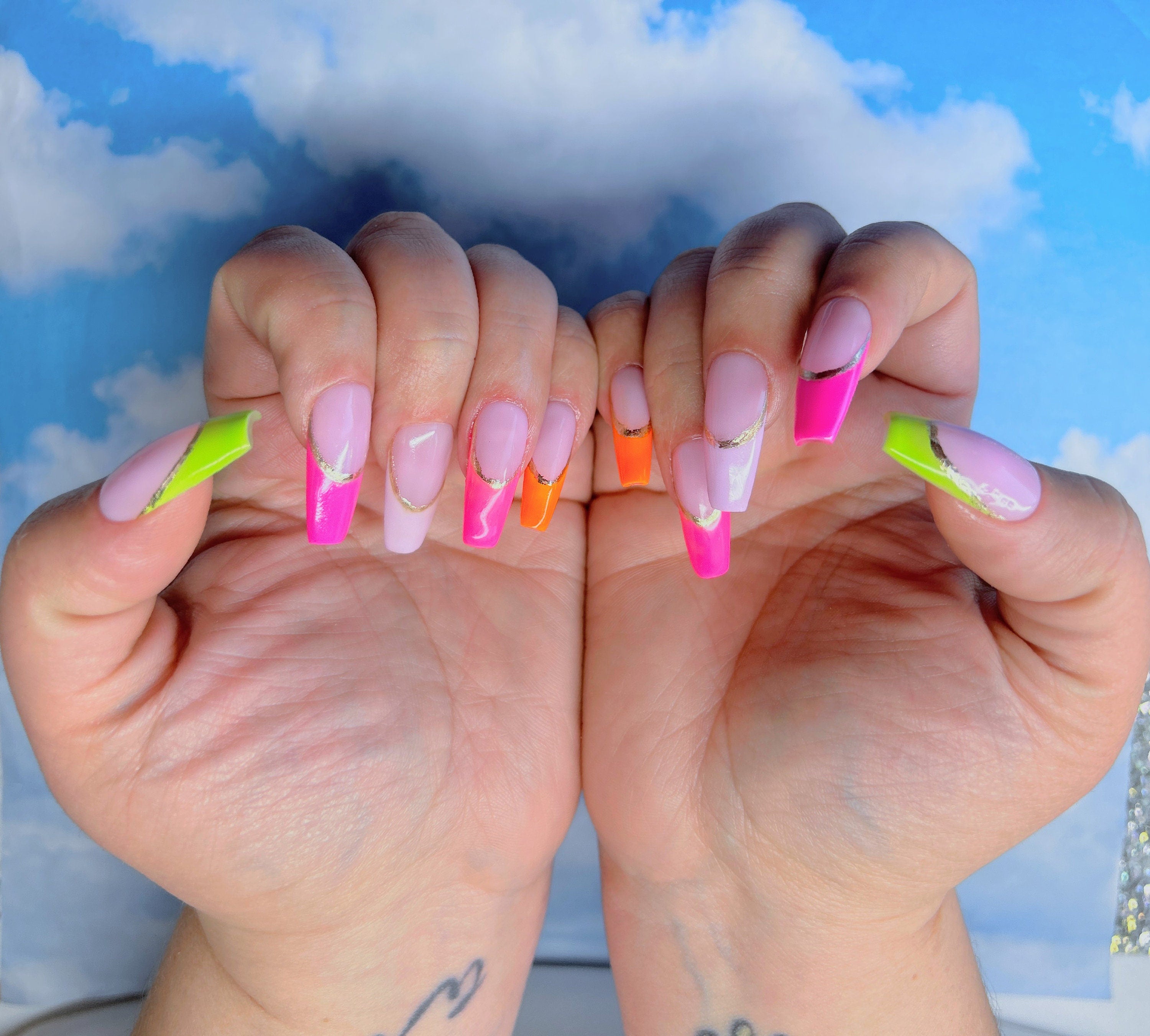 Spring Summer Bright Tips